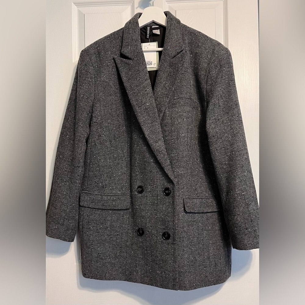 H&M,Women’s Oversized stylish herringbone-patterned double-breasted coat, size M